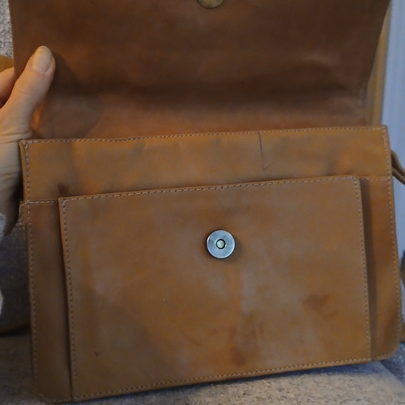 Tan Leather Crossbody Bag - Picture 5 of 8